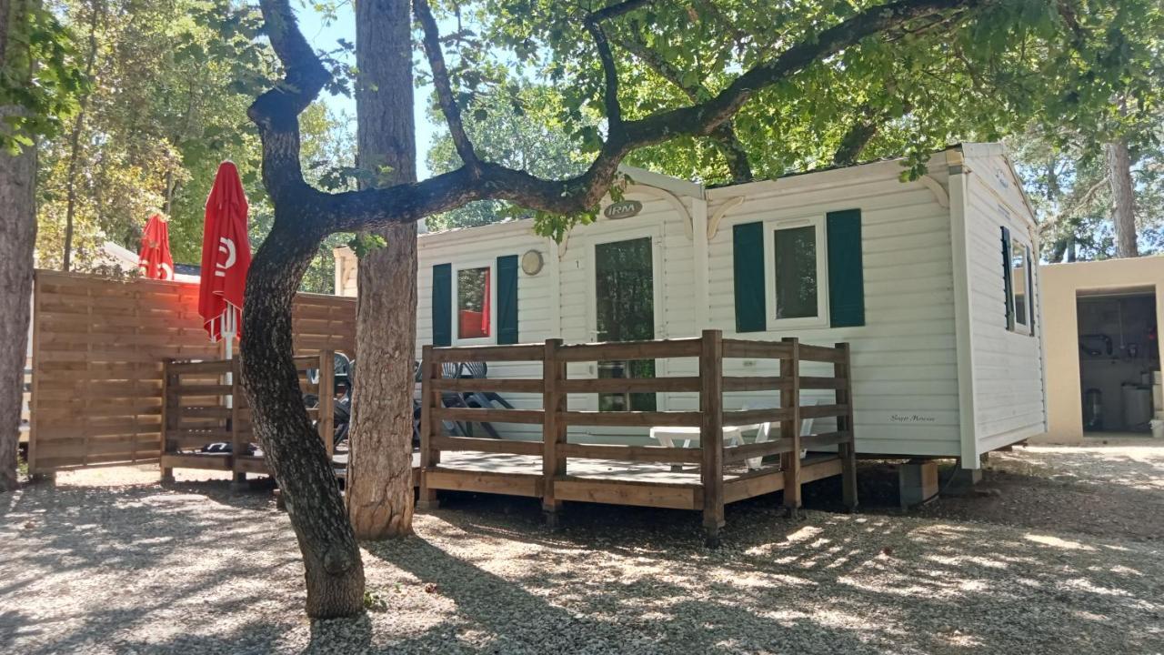 Camping Parc Saint Sauvayre Vagnas Exterior foto