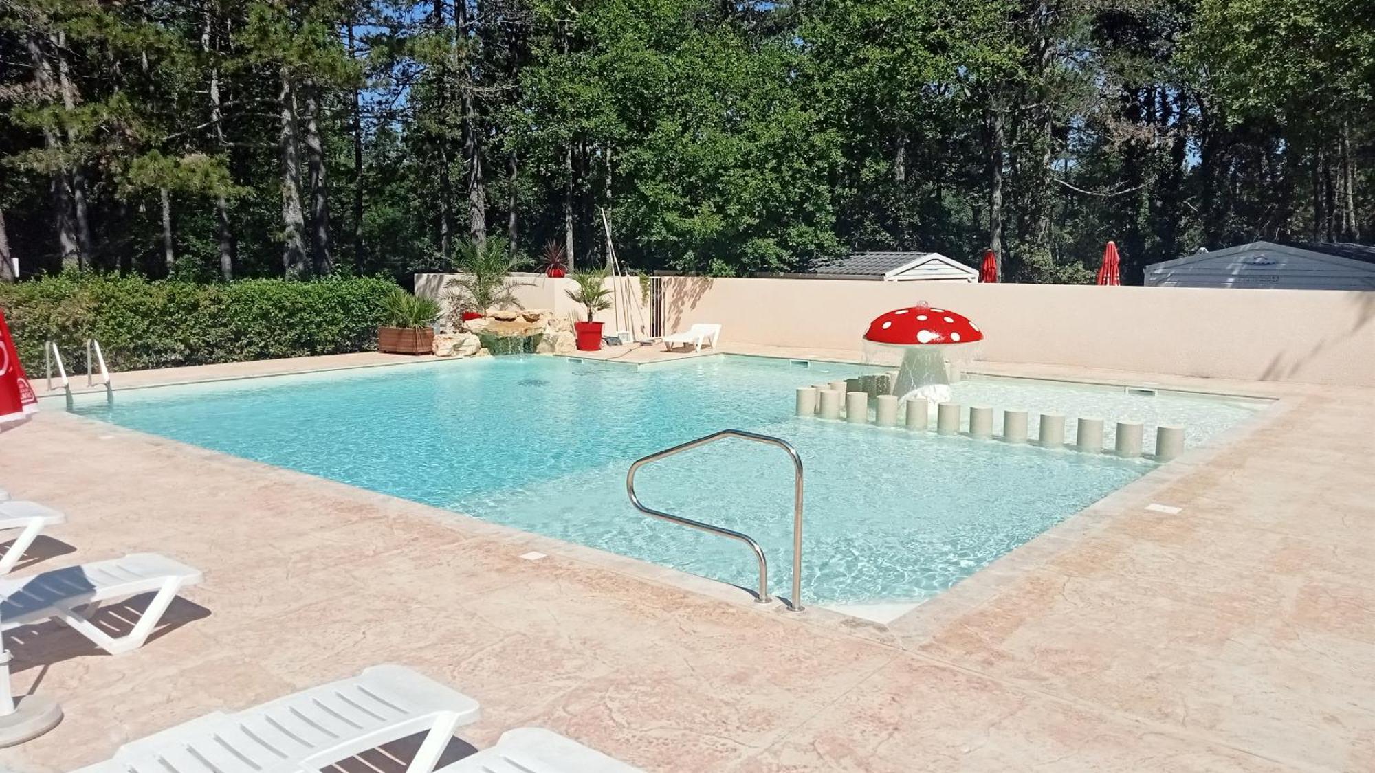 Camping Parc Saint Sauvayre Vagnas Exterior foto